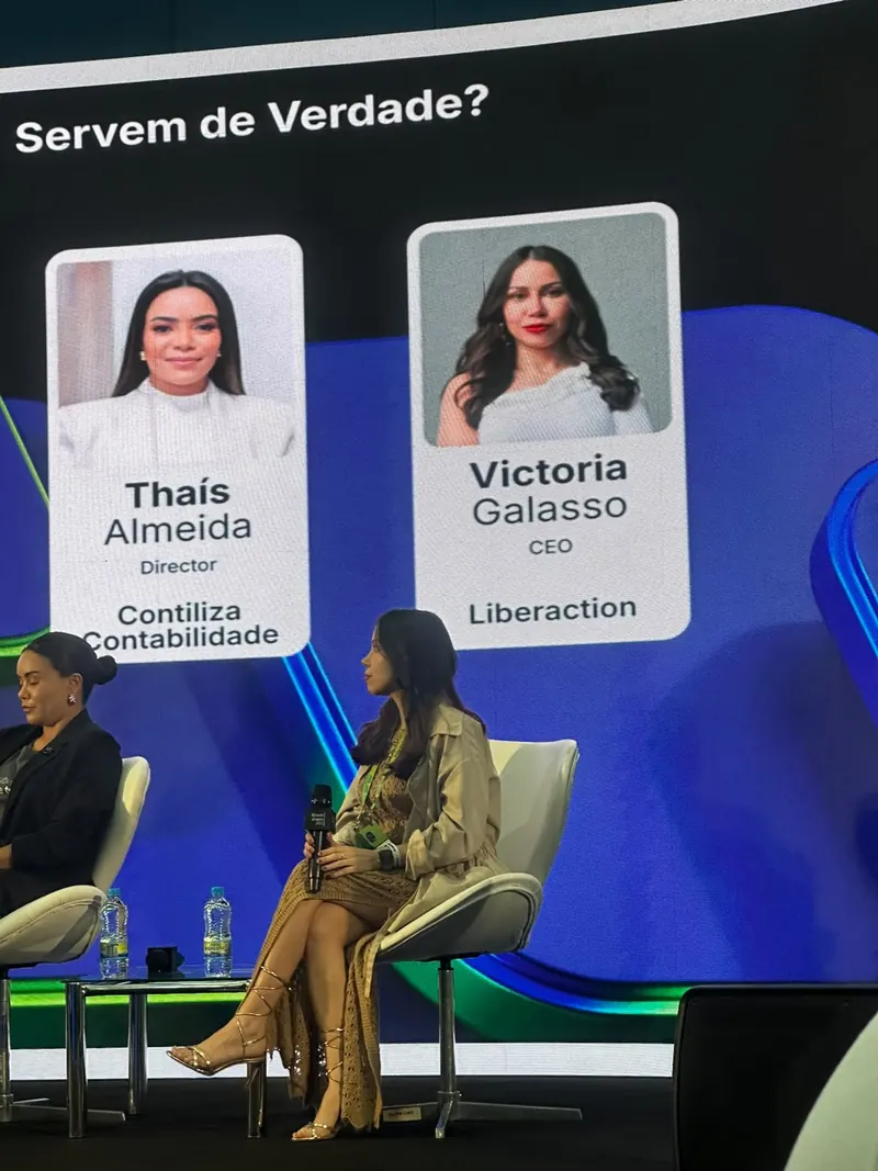Victória Galasso durante participação no Blockchain.Rio